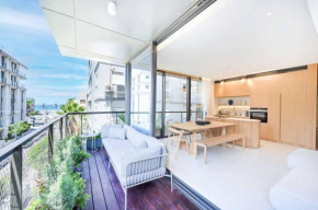 La Suite 3BR near the Beach by HolyGuest